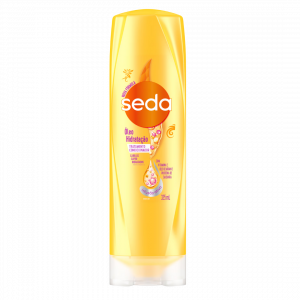 Vos cheveux sont-ils déshydratés et manquent-ils de douceur, mais vous craignez que les soins à base d'huiles ne les alourdissent ? Alors, découvrez la formule qui a trouvé l'équilibre parfait.