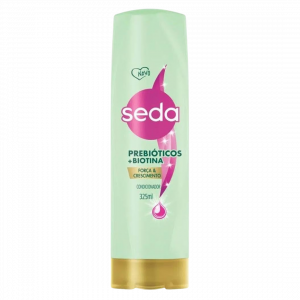 Après avoir purifié votre cuir chevelu, vous souhaitez renforcer vos longueurs et les protéger de la casse ? Alors, découvrez le soin qui scelle la force au cœur de la fibre capillaire.